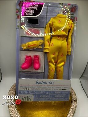 Latinistas Fashion Doll Outfit and Accessories Set- 7 Pieces (Doll not included)